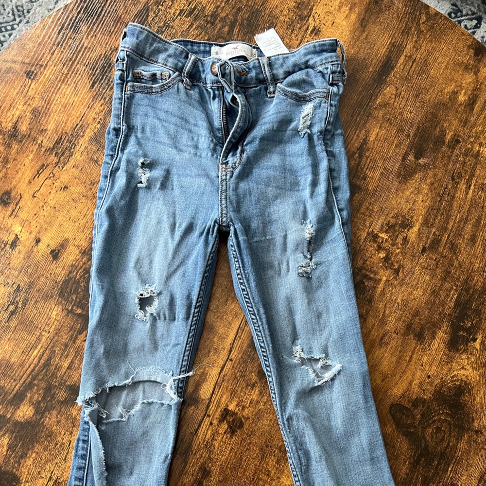 Hollister jeans